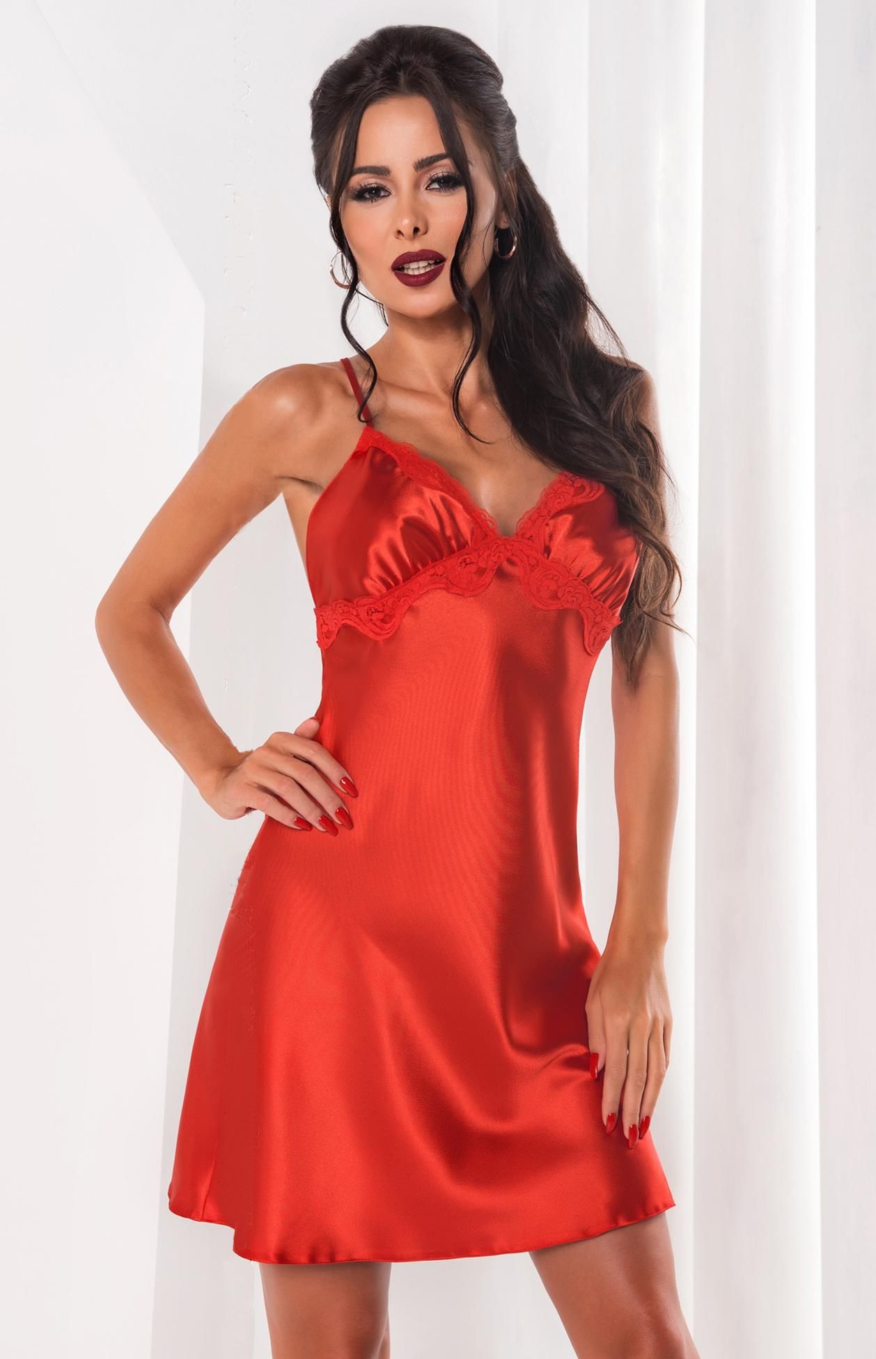 nuisette satin rouge